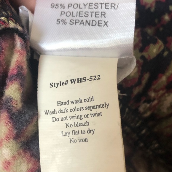 NWOT Patterned Leggings - Picture 3 of 3